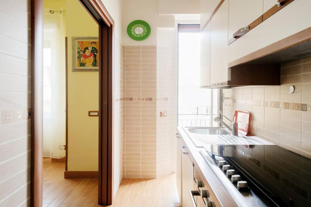 רומא Casa Angelina Con 3 Camere Da Letto מראה חיצוני תמונה