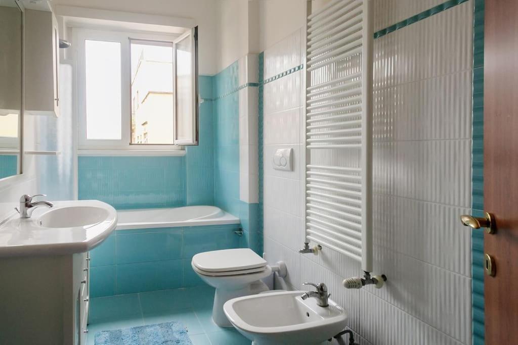 רומא Casa Angelina Con 3 Camere Da Letto מראה חיצוני תמונה