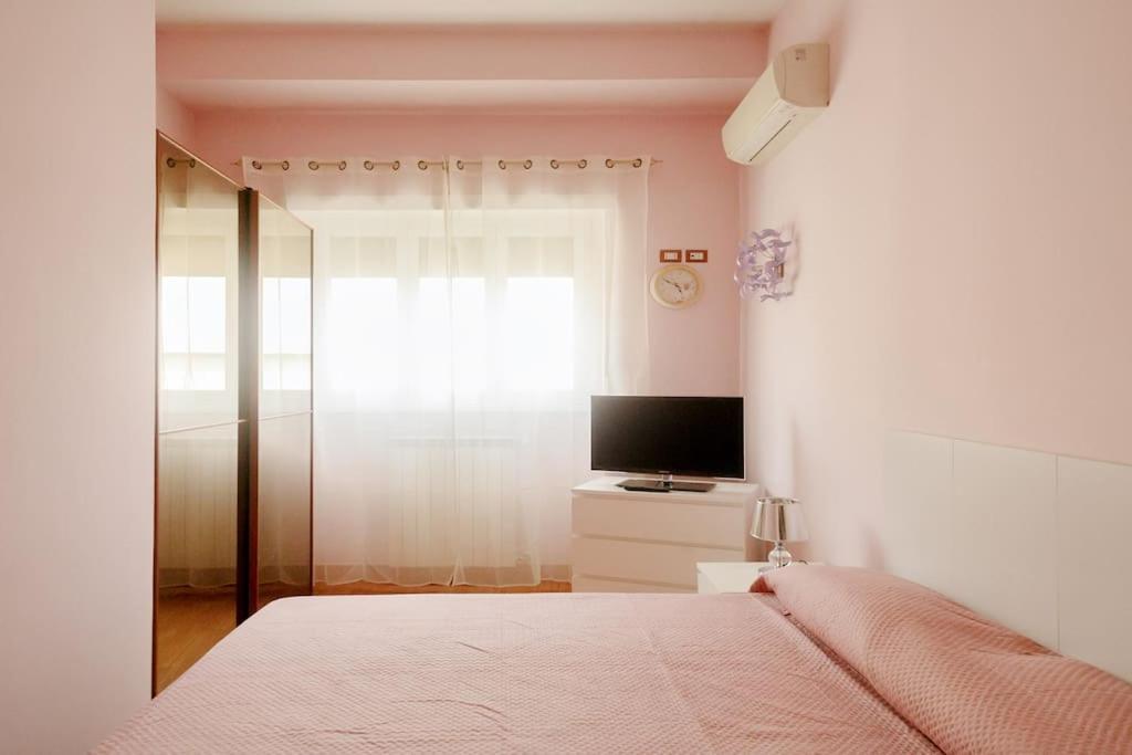 רומא Casa Angelina Con 3 Camere Da Letto מראה חיצוני תמונה